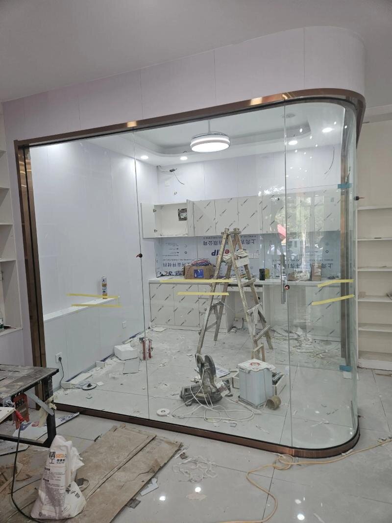 淮阴区弧形玻璃异形展柜玻璃 - 厂家